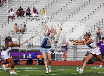 Thumbnail 3 in Yorktown vs Battlefield (VHSL Class 6 State Semifinal) photogallery.