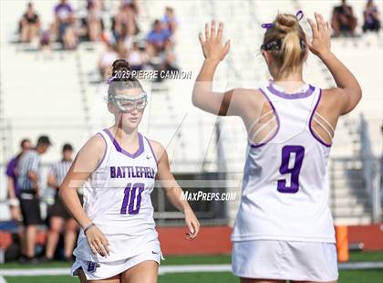 Thumbnail 3 in Yorktown vs Battlefield (VHSL Class 6 State Semifinal) photogallery.