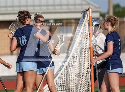Thumbnail 2 in Yorktown vs Battlefield (VHSL Class 6 State Semifinal) photogallery.