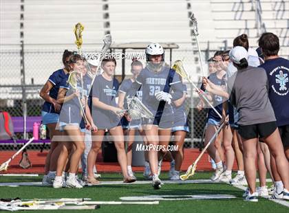 Thumbnail 3 in Yorktown vs Battlefield (VHSL Class 6 State Semifinal) photogallery.