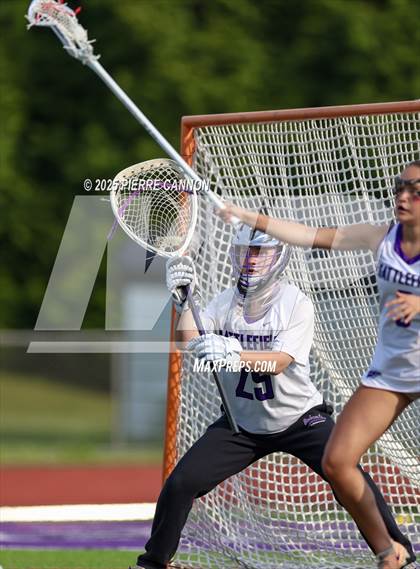 Thumbnail 1 in Yorktown vs Battlefield (VHSL Class 6 State Semifinal) photogallery.