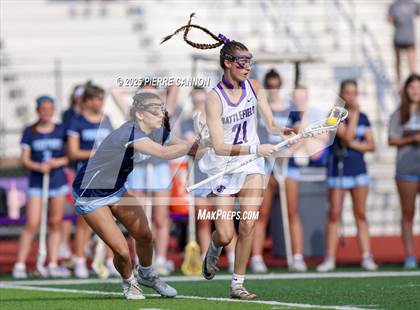 Thumbnail 2 in Yorktown vs Battlefield (VHSL Class 6 State Semifinal) photogallery.