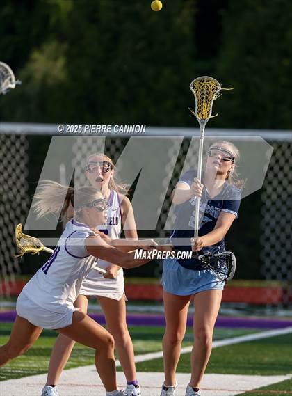 Thumbnail 3 in Yorktown vs Battlefield (VHSL Class 6 State Semifinal) photogallery.