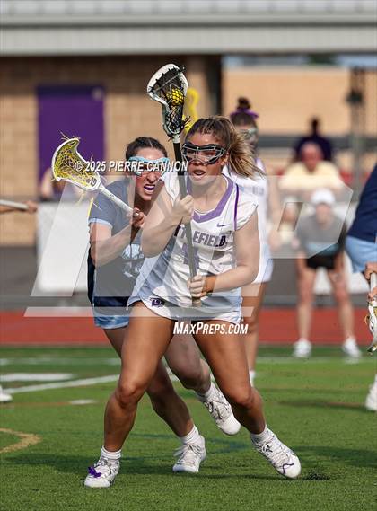 Thumbnail 2 in Yorktown vs Battlefield (VHSL Class 6 State Semifinal) photogallery.