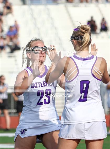 Thumbnail 2 in Yorktown vs Battlefield (VHSL Class 6 State Semifinal) photogallery.