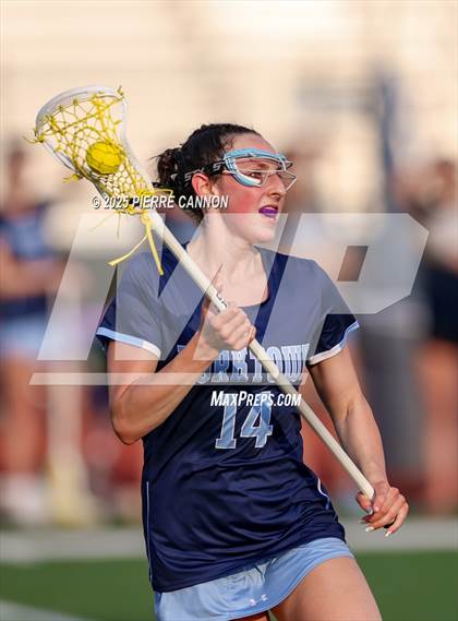 Thumbnail 3 in Yorktown vs Battlefield (VHSL Class 6 State Semifinal) photogallery.