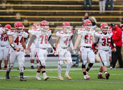 Thumbnail 1 in South Summit vs. Grand County (UHSAA 2A Semifinal) photogallery.