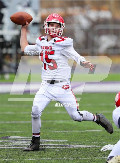 Thumbnail 3 in South Summit vs. Grand County (UHSAA 2A Semifinal) photogallery.