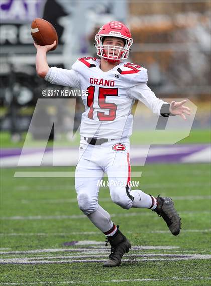Thumbnail 1 in South Summit vs. Grand County (UHSAA 2A Semifinal) photogallery.