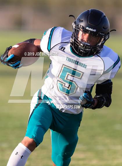 Thumbnail 2 in Kennedy @ Arvin photogallery.