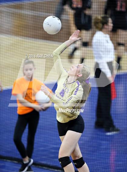 Thumbnail 3 in Holy Family vs. Valor Christian (CHSAA 4A State Tournament) photogallery.