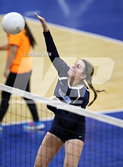 Thumbnail 1 in Holy Family vs. Valor Christian (CHSAA 4A State Tournament) photogallery.