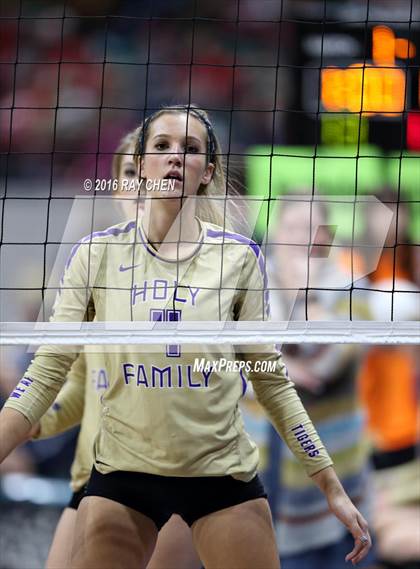 Thumbnail 1 in Holy Family vs. Valor Christian (CHSAA 4A State Tournament) photogallery.