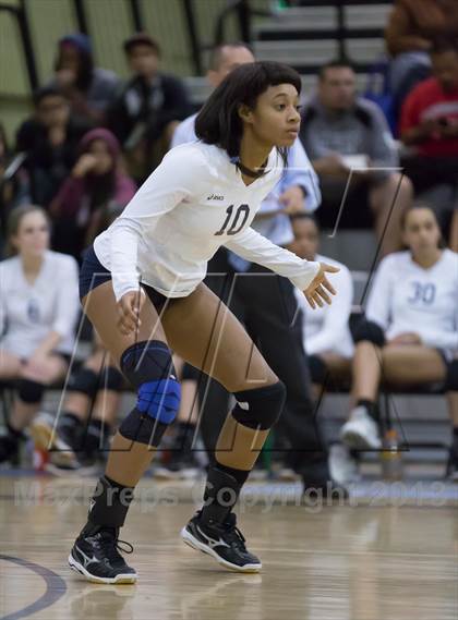 Thumbnail 1 in Taft vs. Venice (CIF LA City Section D2 Final) photogallery.