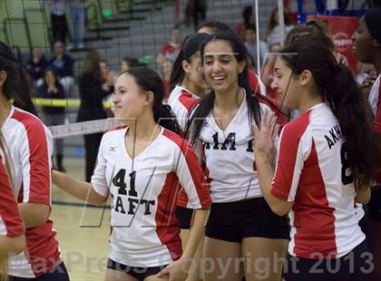 Thumbnail 2 in Taft vs. Venice (CIF LA City Section D2 Final) photogallery.