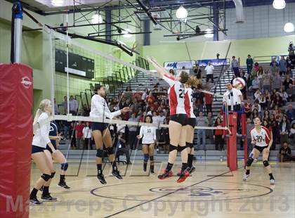 Thumbnail 2 in Taft vs. Venice (CIF LA City Section D2 Final) photogallery.