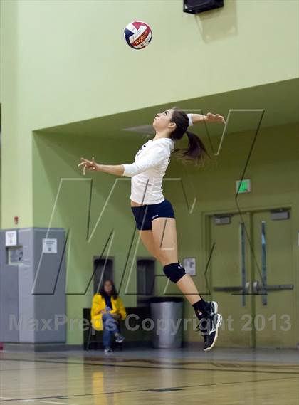 Thumbnail 1 in Taft vs. Venice (CIF LA City Section D2 Final) photogallery.