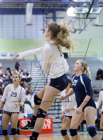 Thumbnail 1 in Taft vs. Venice (CIF LA City Section D2 Final) photogallery.