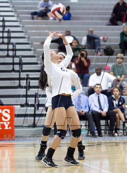Thumbnail 2 in Taft vs. Venice (CIF LA City Section D2 Final) photogallery.