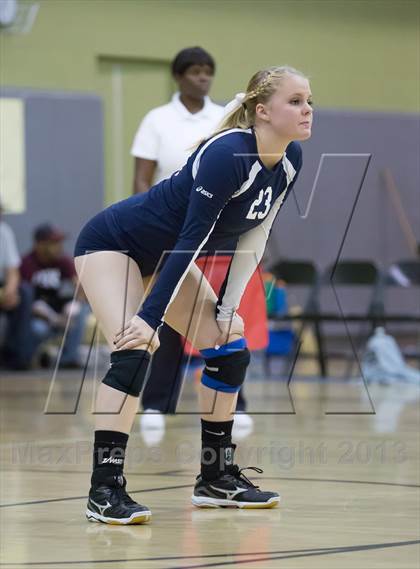 Thumbnail 3 in Taft vs. Venice (CIF LA City Section D2 Final) photogallery.