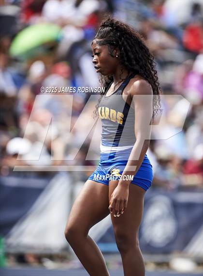 Thumbnail 3 in FHSAA 1A & 3A Finals (4 x 400 Meter) photogallery.