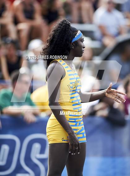 Thumbnail 3 in FHSAA 1A & 3A Finals (4 x 400 Meter) photogallery.