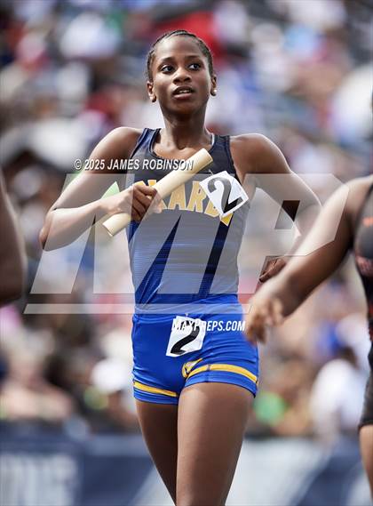 Thumbnail 3 in FHSAA 1A & 3A Finals (4 x 400 Meter) photogallery.