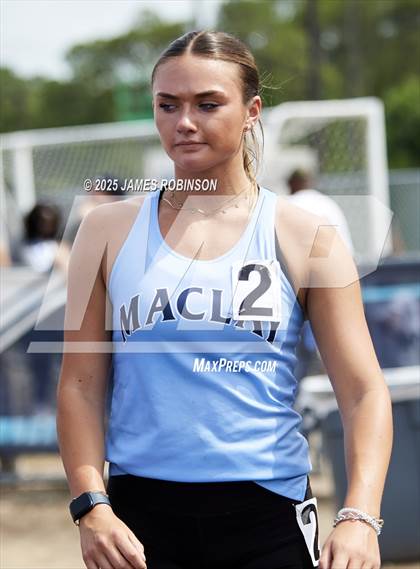 Thumbnail 1 in FHSAA 1A & 3A Finals (4 x 400 Meter) photogallery.