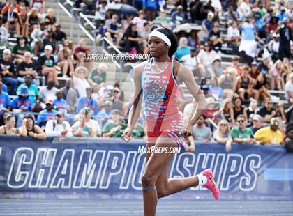 Thumbnail 2 in FHSAA 1A & 3A Finals (4 x 400 Meter) photogallery.