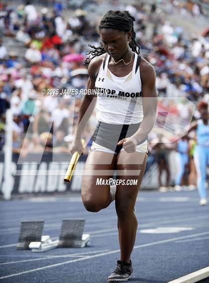 Thumbnail 3 in FHSAA 1A & 3A Finals (4 x 400 Meter) photogallery.