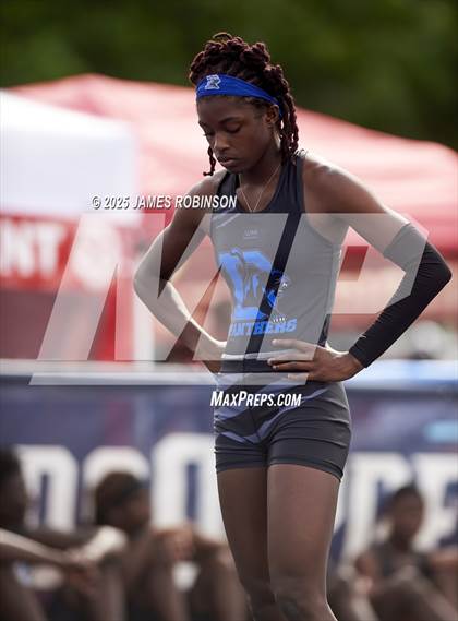 Thumbnail 1 in FHSAA 1A & 3A Finals (4 x 400 Meter) photogallery.