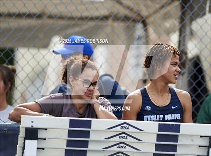 Thumbnail 1 in FHSAA 1A & 3A Finals (4 x 400 Meter) photogallery.
