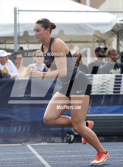 Thumbnail 1 in FHSAA 1A & 3A Finals (4 x 400 Meter) photogallery.