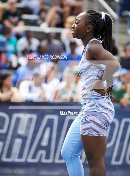 Thumbnail 3 in FHSAA 1A & 3A Finals (4 x 400 Meter) photogallery.
