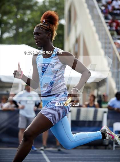 Thumbnail 1 in FHSAA 1A & 3A Finals (4 x 400 Meter) photogallery.