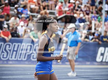 Thumbnail 1 in FHSAA 1A & 3A Finals (4 x 400 Meter) photogallery.
