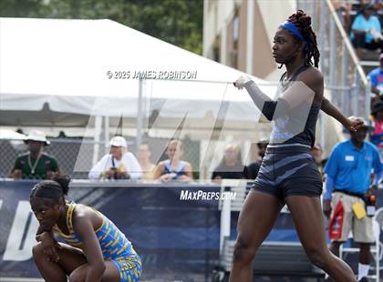 Thumbnail 3 in FHSAA 1A & 3A Finals (4 x 400 Meter) photogallery.