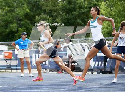 Thumbnail 3 in FHSAA 1A & 3A Finals (4 x 400 Meter) photogallery.