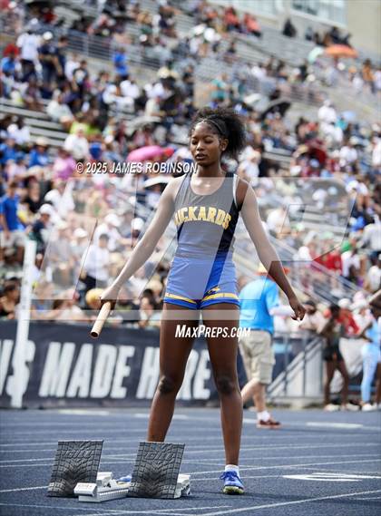 Thumbnail 3 in FHSAA 1A & 3A Finals (4 x 400 Meter) photogallery.