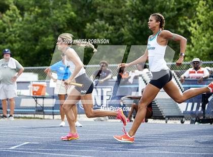 Thumbnail 1 in FHSAA 1A & 3A Finals (4 x 400 Meter) photogallery.
