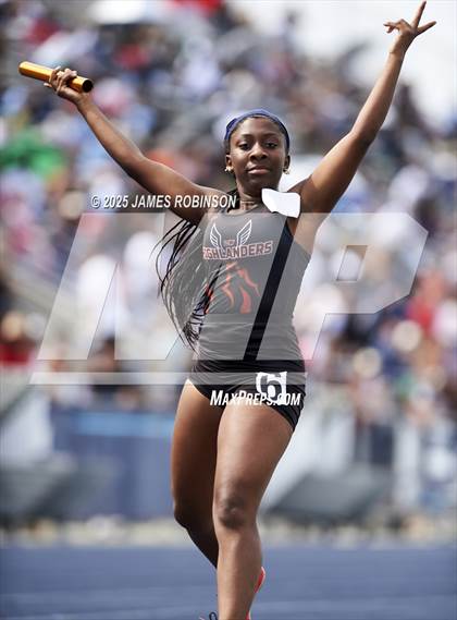 Thumbnail 1 in FHSAA 1A & 3A Finals (4 x 400 Meter) photogallery.