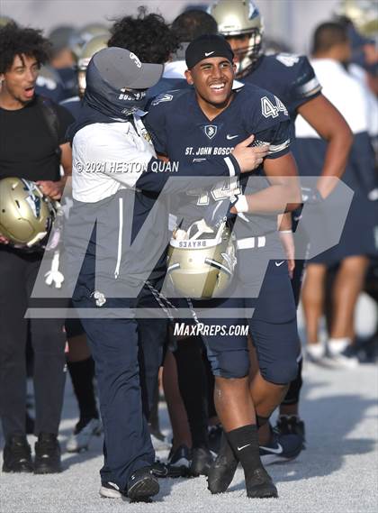 Thumbnail 2 in JV: Mater Dei @ St. John Bosco photogallery.