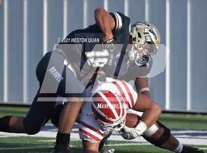 Thumbnail 3 in JV: Mater Dei @ St. John Bosco photogallery.