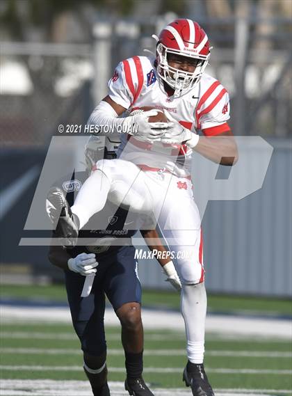 Thumbnail 1 in JV: Mater Dei @ St. John Bosco photogallery.