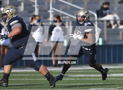 Thumbnail 2 in JV: Mater Dei @ St. John Bosco photogallery.