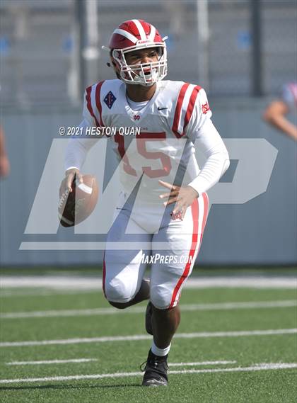 Thumbnail 1 in JV: Mater Dei @ St. John Bosco photogallery.
