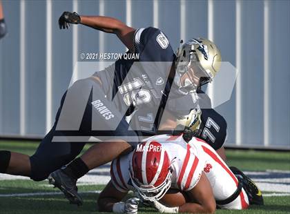 Thumbnail 1 in JV: Mater Dei @ St. John Bosco photogallery.