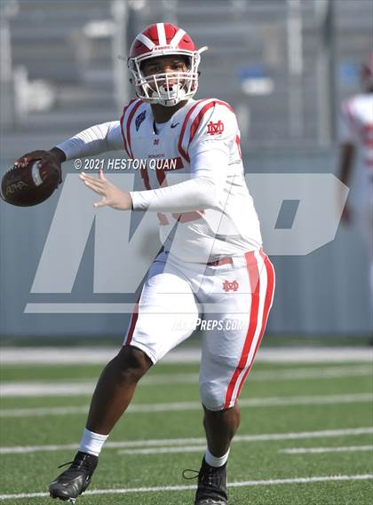 Thumbnail 1 in JV: Mater Dei @ St. John Bosco photogallery.