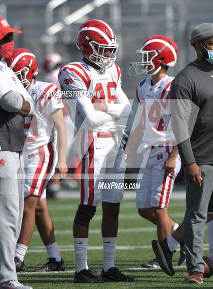 Thumbnail 3 in JV: Mater Dei @ St. John Bosco photogallery.