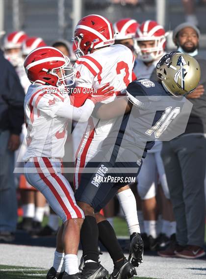 Thumbnail 3 in JV: Mater Dei @ St. John Bosco photogallery.